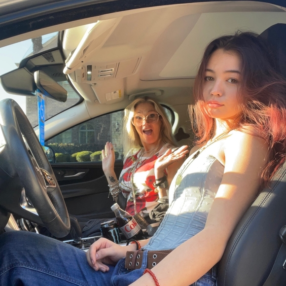 Live shows tag Wednesday  and Thursdays 7pm central - Picture 4 of 16